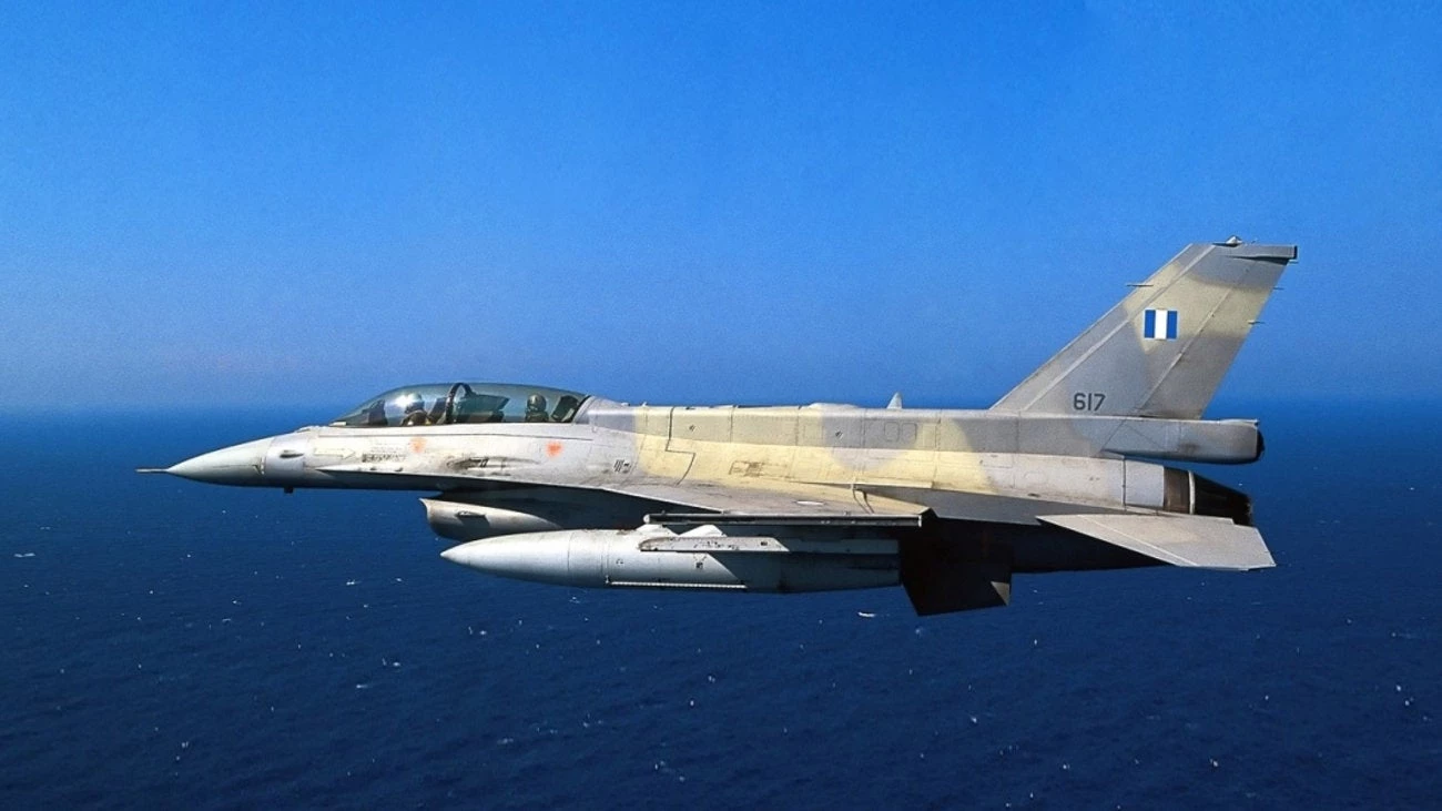 H Κρήτη το βράδυ μέσα από ένα F-16 σε ένα εντυπωσιακό βίντεο